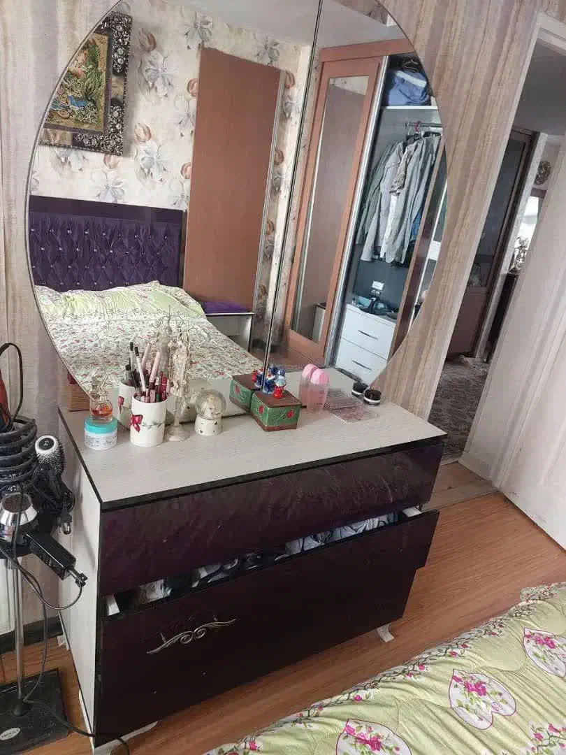 تخت دونفره|تخت و سرویس خواب|بومهن, |دیوار