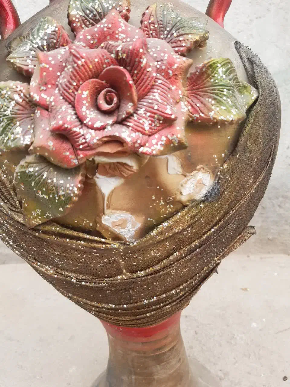 گلدان سفالی بزرگ کنار سالنی|صنایع دستی و سایر لوازم تزئینی|قم, دروازه کاشان|دیوار