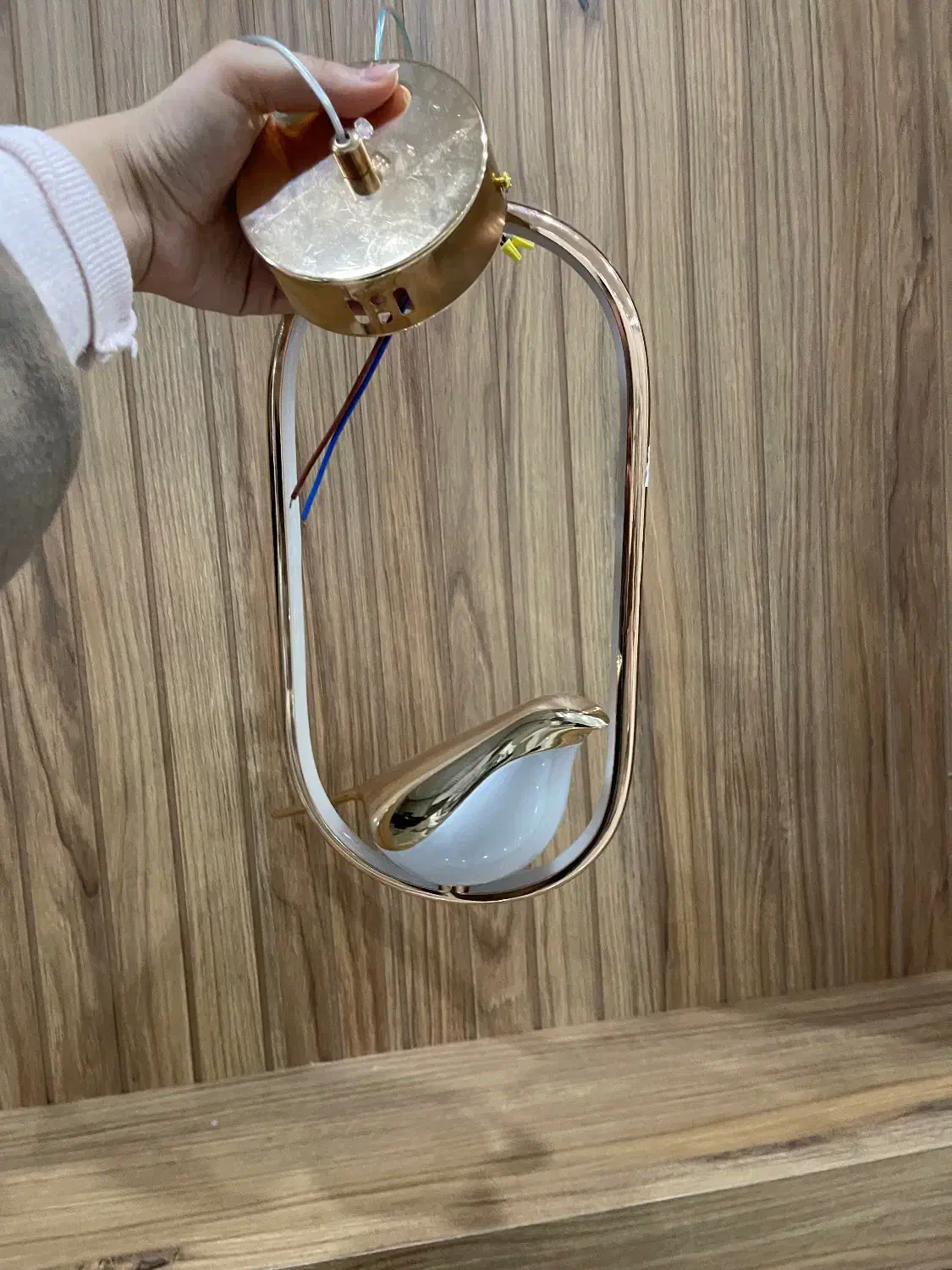 لوستر|لوستر و چراغ آویز|همدان, |دیوار