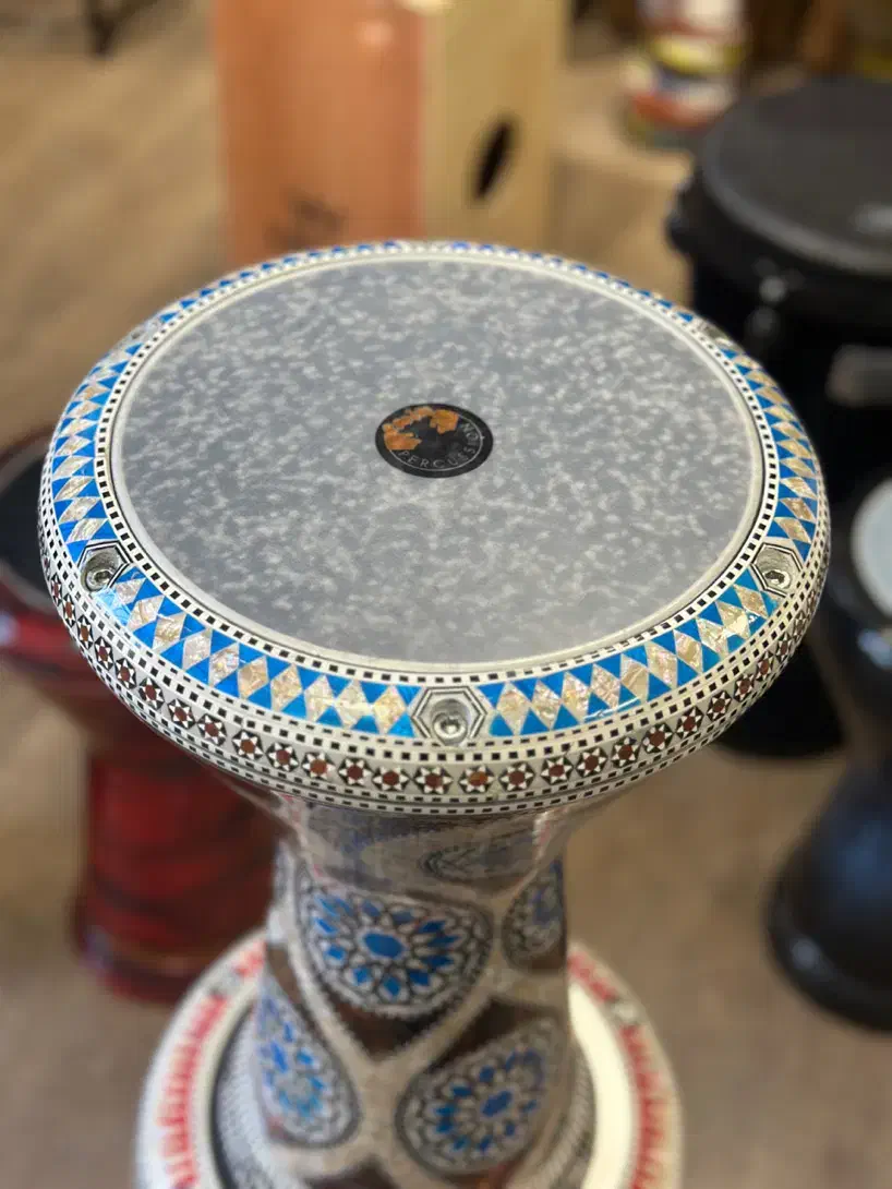 داربوکا جوهرالفن|درام و پرکاشن|تهران, بهارستان|دیوار