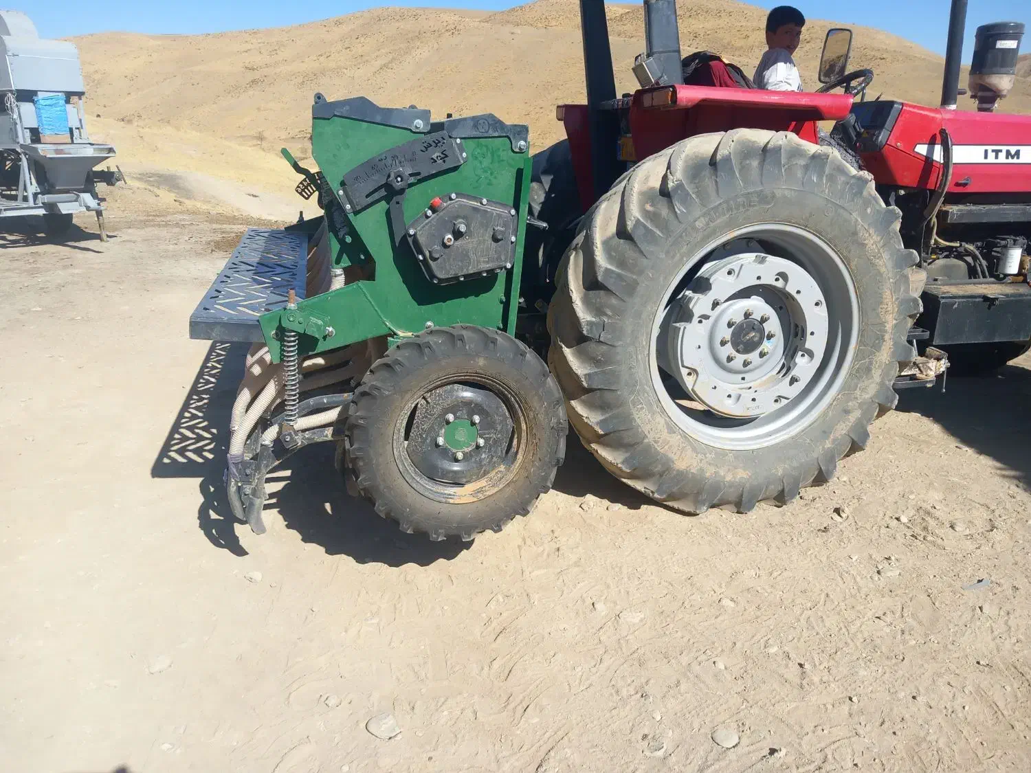 بذرکار ۲۱ ردیف|قطعات یدکی و لوازم جانبی|سنندج, |دیوار