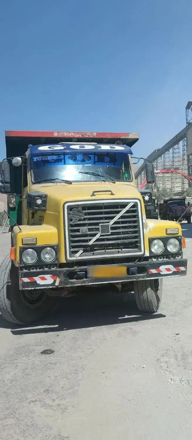 کامیون کمپرسی ولوN10|خودرو سنگین|صوفیان, |دیوار