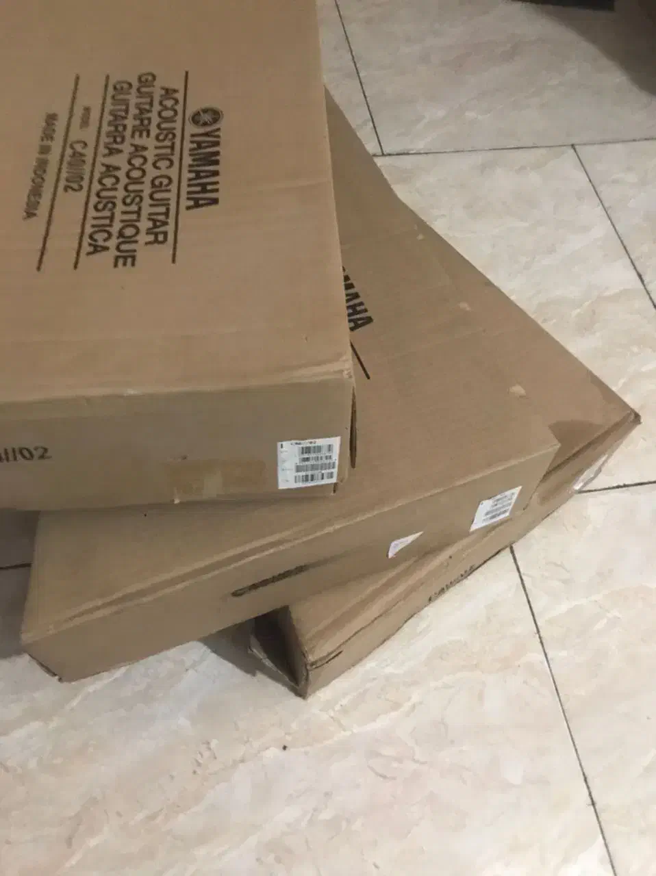 سه عدد گیتار یاماها C40 اندونزی آکبند زیر قیمت|گیتار، بیس، امپلیفایر|تهران, چیتگر شمالی|دیوار