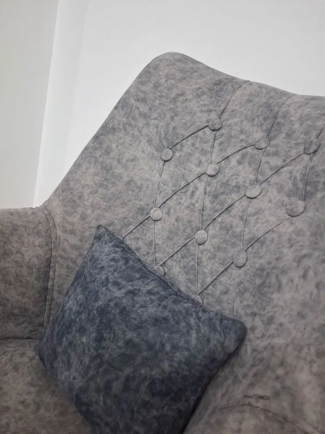 مبل 7 نفره چستر|مبلمان خانگی و میز عسلی|رشت, یخسازی|دیوار