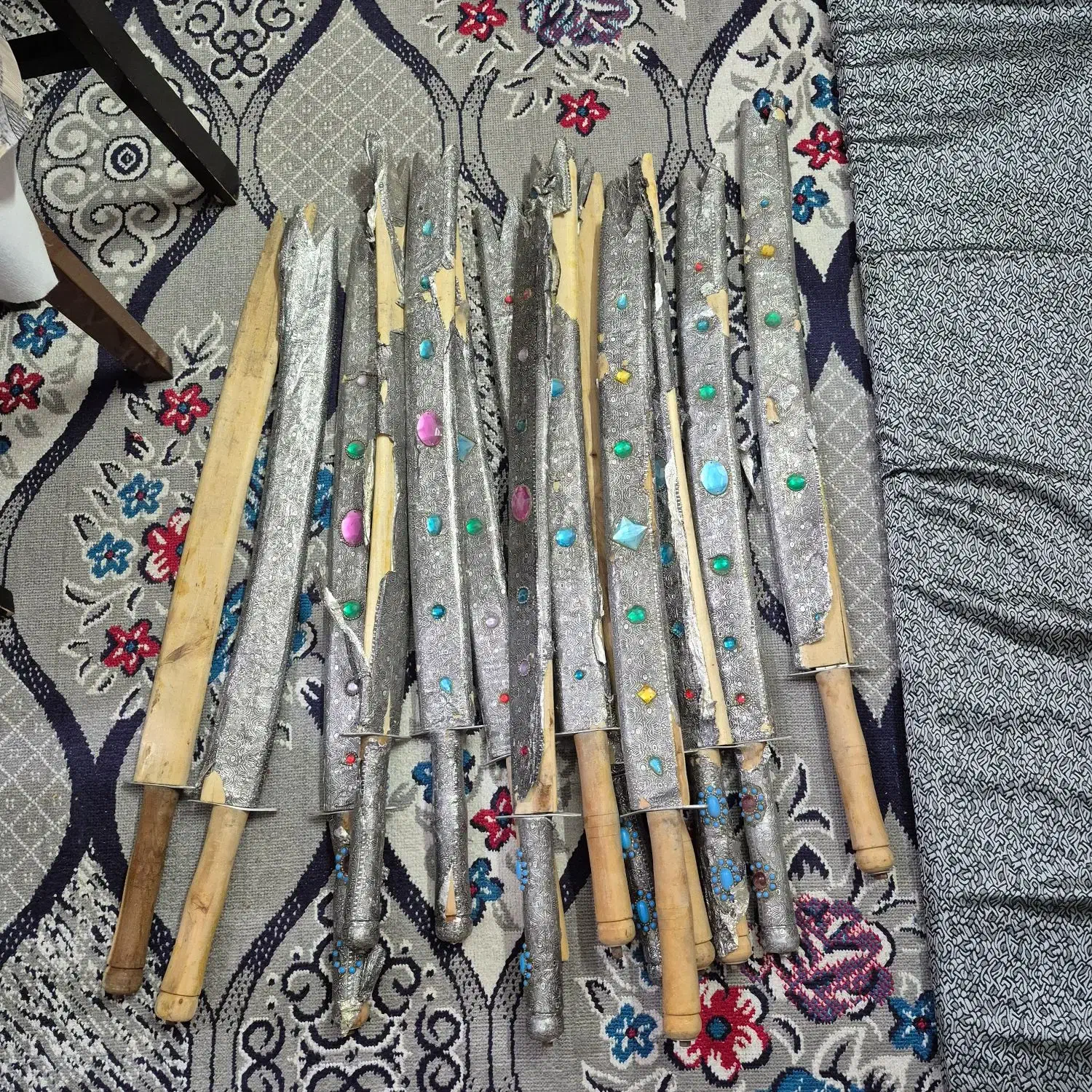 شمشیر دو سر|کلکسیون اشیاء عتیقه|مشهد, شهید هاشمی نژاد|دیوار