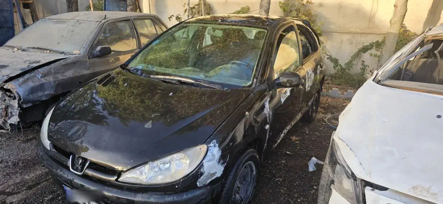 پژو ۲۰۶ مدل ۸۰ تصادفی چپی روشن حرکت|خودرو سواری و وانت|کرج, شهر صنعتی|دیوار