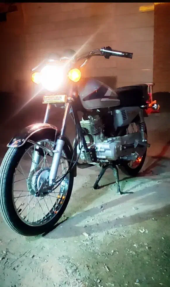 سی جی 87|موتورسیکلت|سبزوار, چهارراه فرودگاه|دیوار