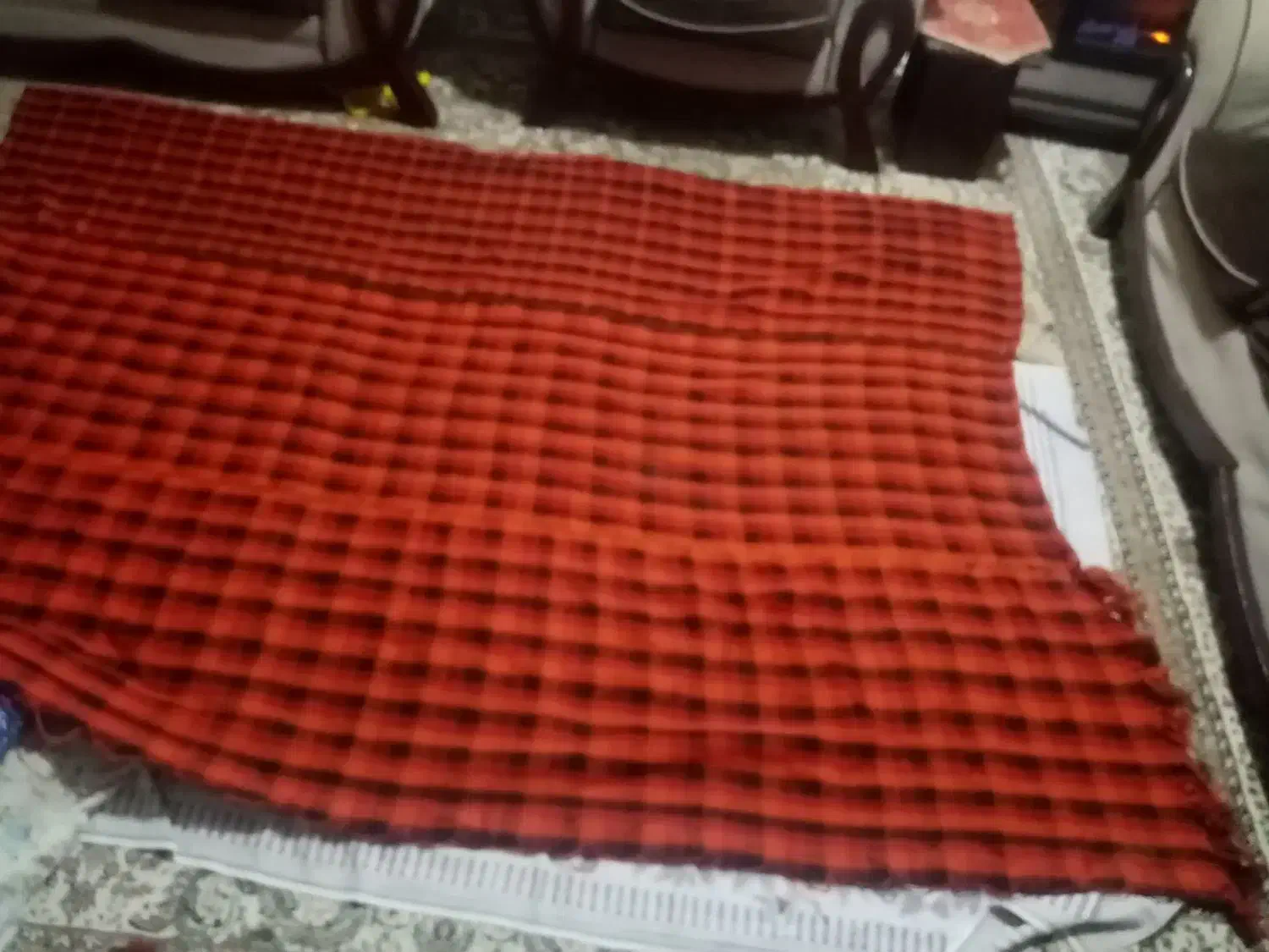 جاجیم روی کرسی|گلیم، جاجیم، گبه|قزوین, |دیوار