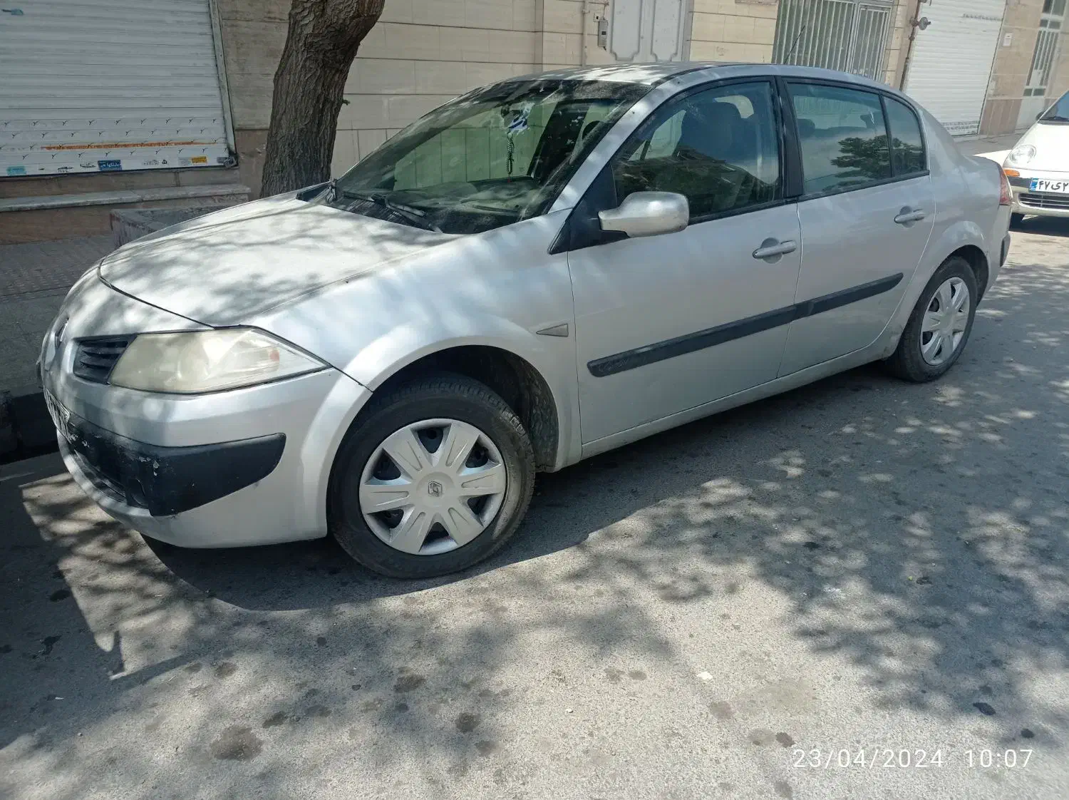 رنو مگان ۱۶۰۰ مدل 2006|خودرو سواری و وانت|مشهد, یوسفیه (شهرک غرب)|دیوار