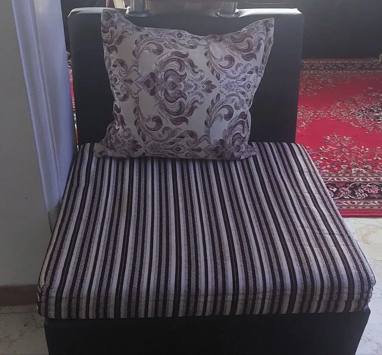 مبلمان|مبلمان خانگی و میز عسلی|لاهیجان, کوی خزر|دیوار