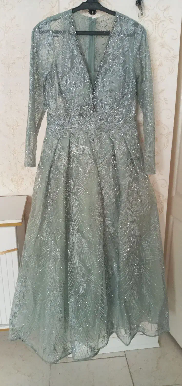 یک عدد لباس مجلسی سایز 42تا44|لباس|ورامین, ورامین|دیوار