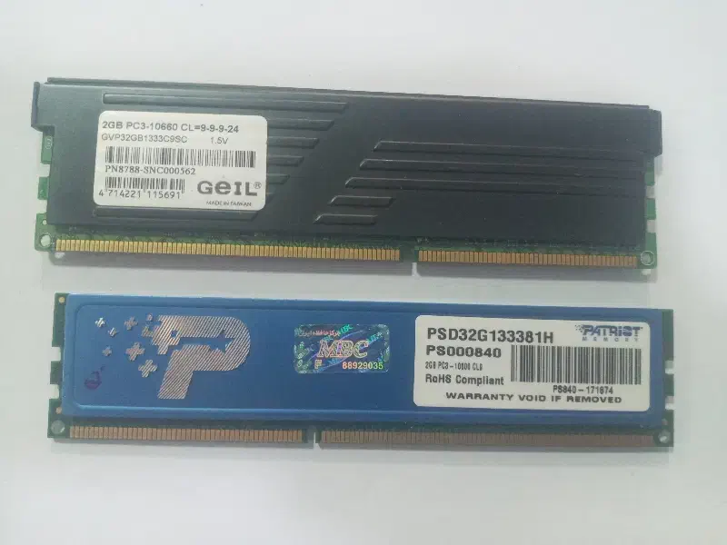 ۲ عدد رم ۲ گیگ ddr3 ویک cpu دوهسته ای اینتل|قطعات و لوازم جانبی رایانه|تهران, شهرک رضویه|دیوار