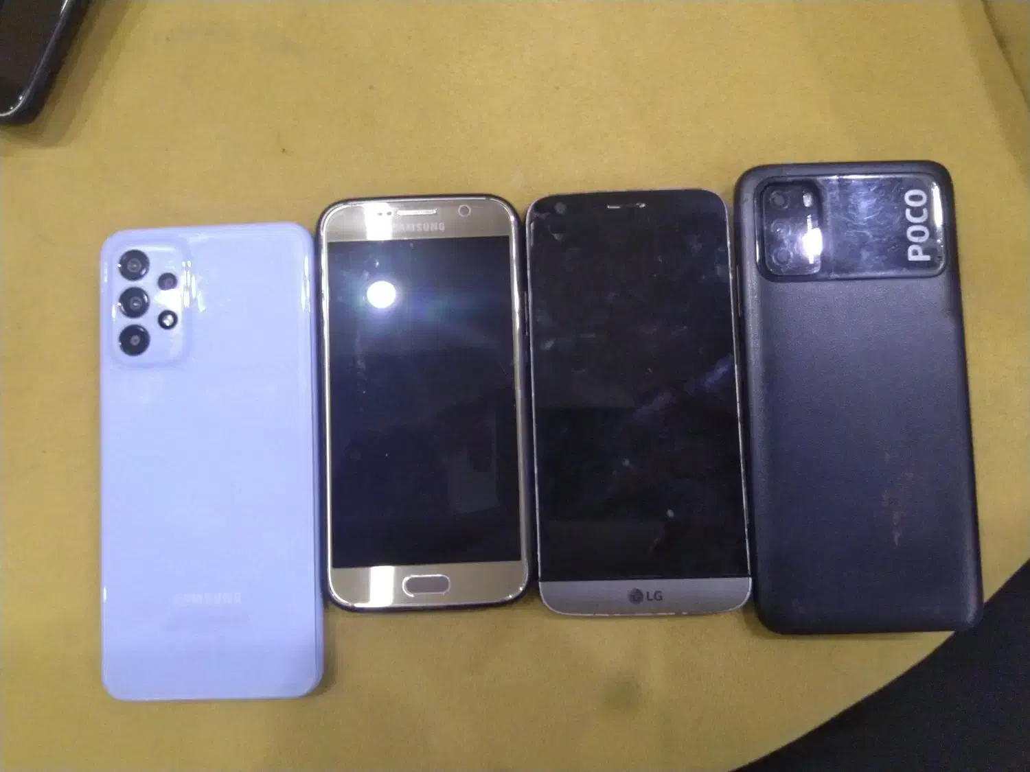 گوشی اپل.سامسونگ...|موبایل|رشت, منظریه|دیوار