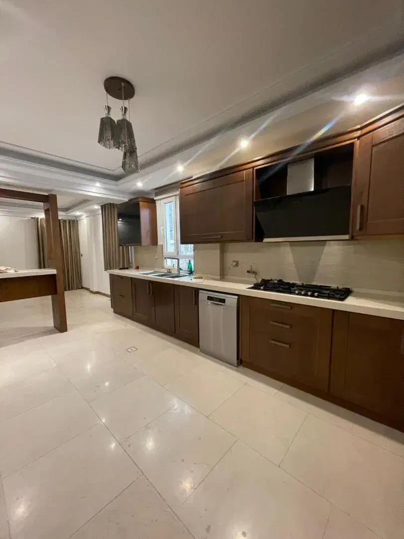 اجاره ۲۳۰ متر فرشته،۲ پارکینگ ،مشاعات آبی فعال|اجارهٔ آپارتمان|تهران, الهیه|دیوار