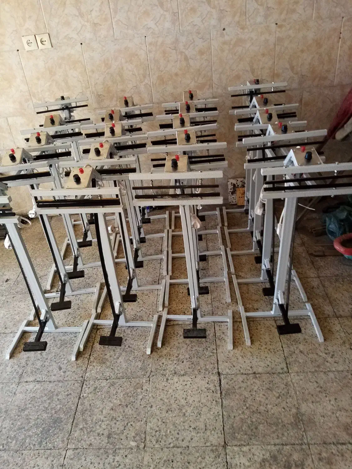 دستگاه دوخت پلاستیکی پدالی|فروشگاه و مغازه|محمدیه-قزوین, |دیوار