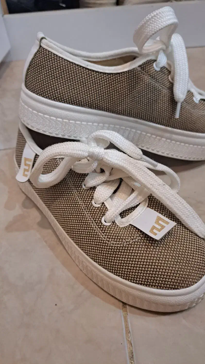 کیف و کفش های نو گذاشتم زیر قیمت|کیف، کفش، کمربند|تالش, هشتپر|دیوار