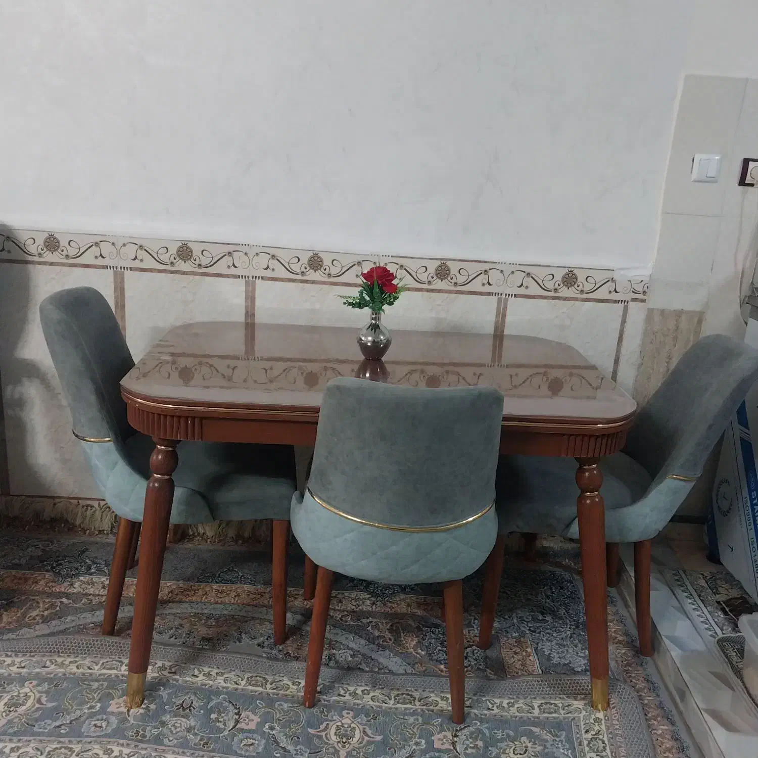 میز نهار خوری|میز و صندلی غذاخوری|قرچک, داوود آباد|دیوار