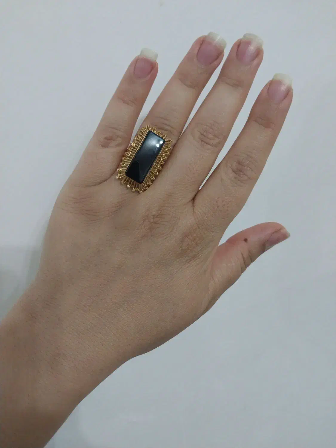 طلا شیک|جواهرات|یاسوج, |دیوار