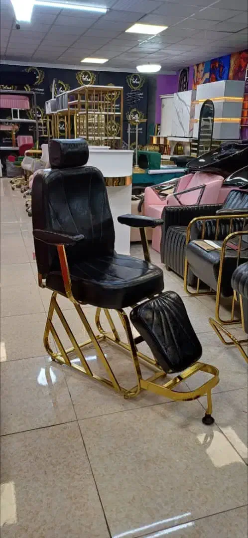 صندلی اصلاح متحرک|آرایشگاه و سالنهای زیبایی|مشهد, محمدآباد|دیوار