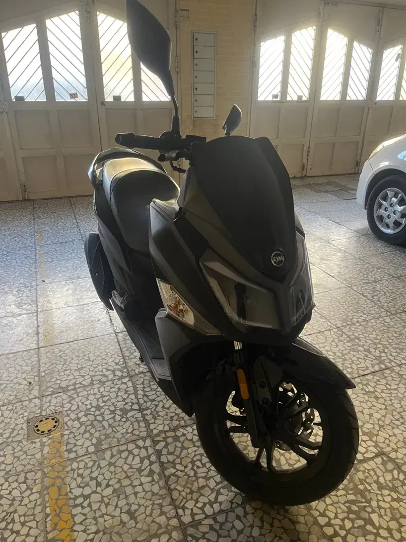 گلگسی j200|موتورسیکلت|اصفهان, ناژوان|دیوار