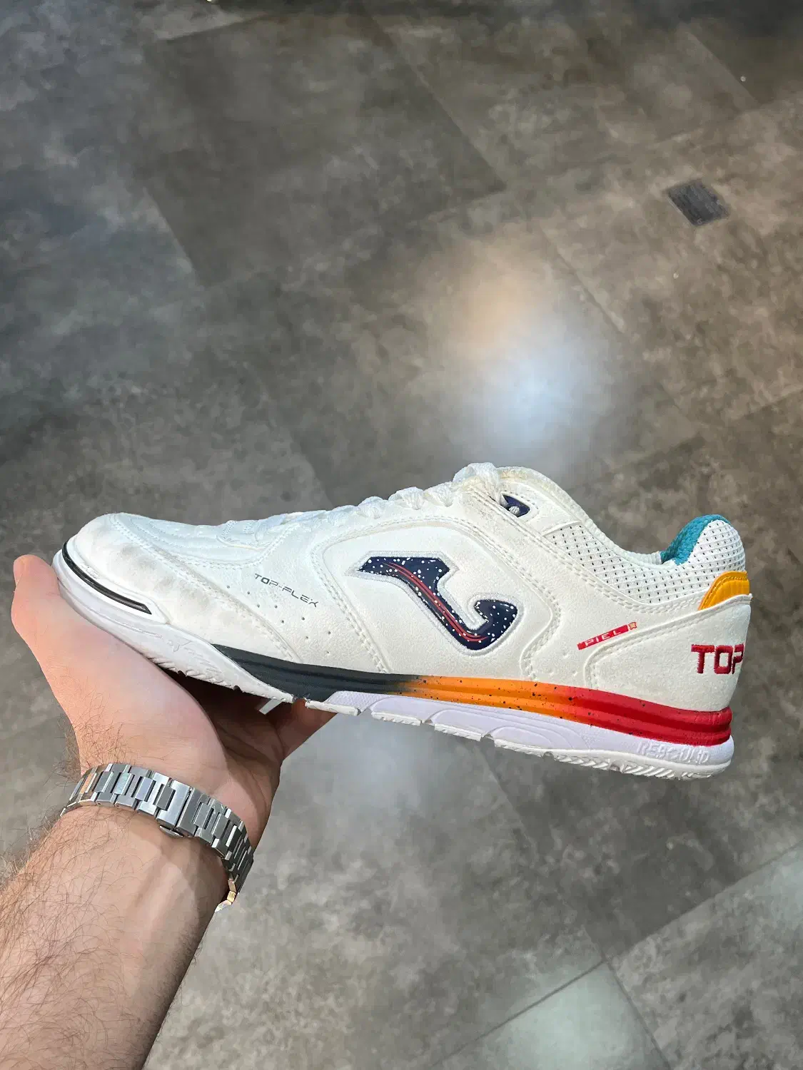 کتونی سالنی جوما تاپ فلکس|کیف، کفش، کمربند|قم, نخودی|دیوار