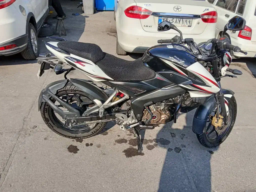 ان اس ۱۵۰|موتورسیکلت|تهران, سنگلج (شاپور)|دیوار