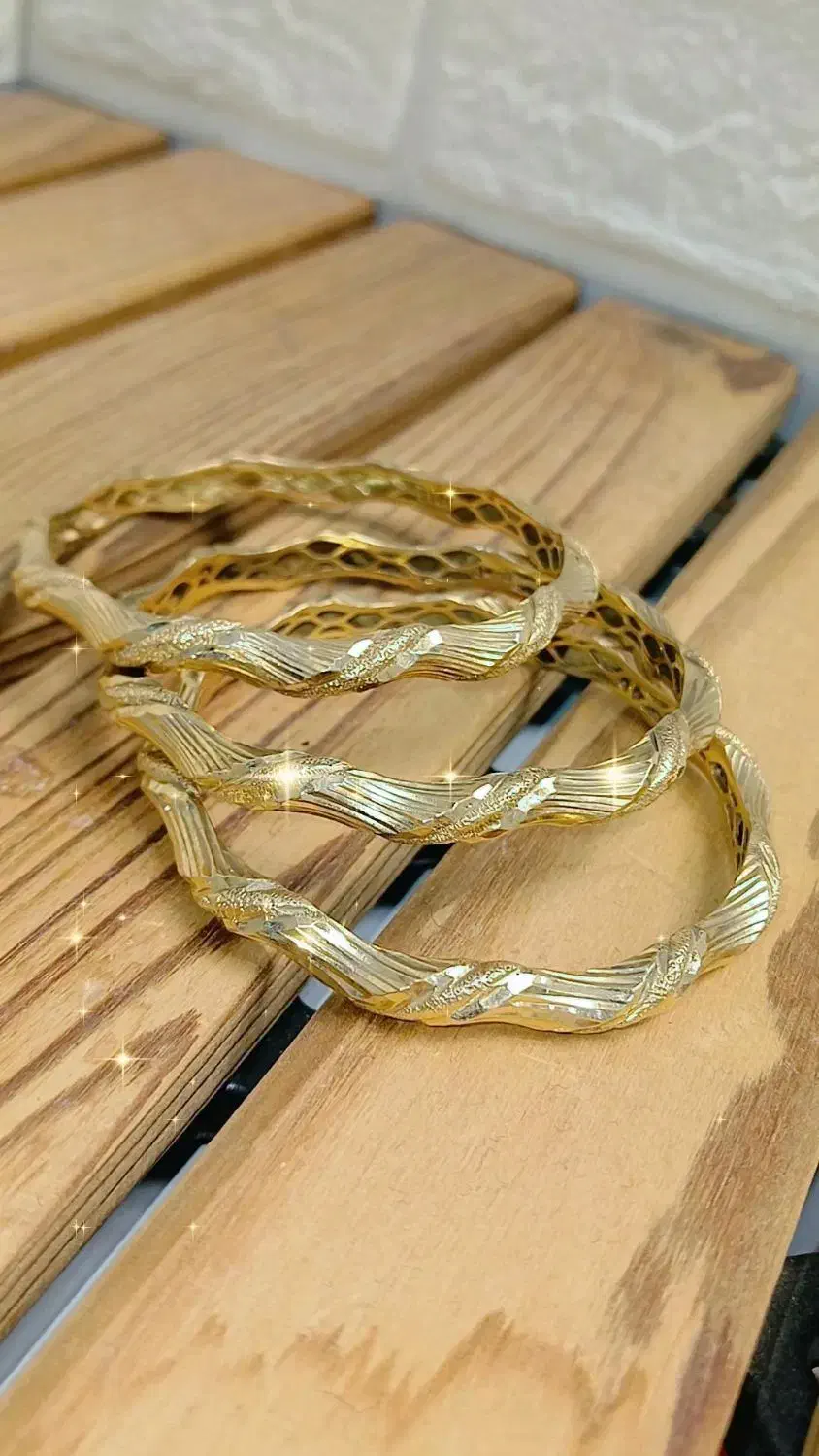 پیچی|جواهرات|مراغه, |دیوار