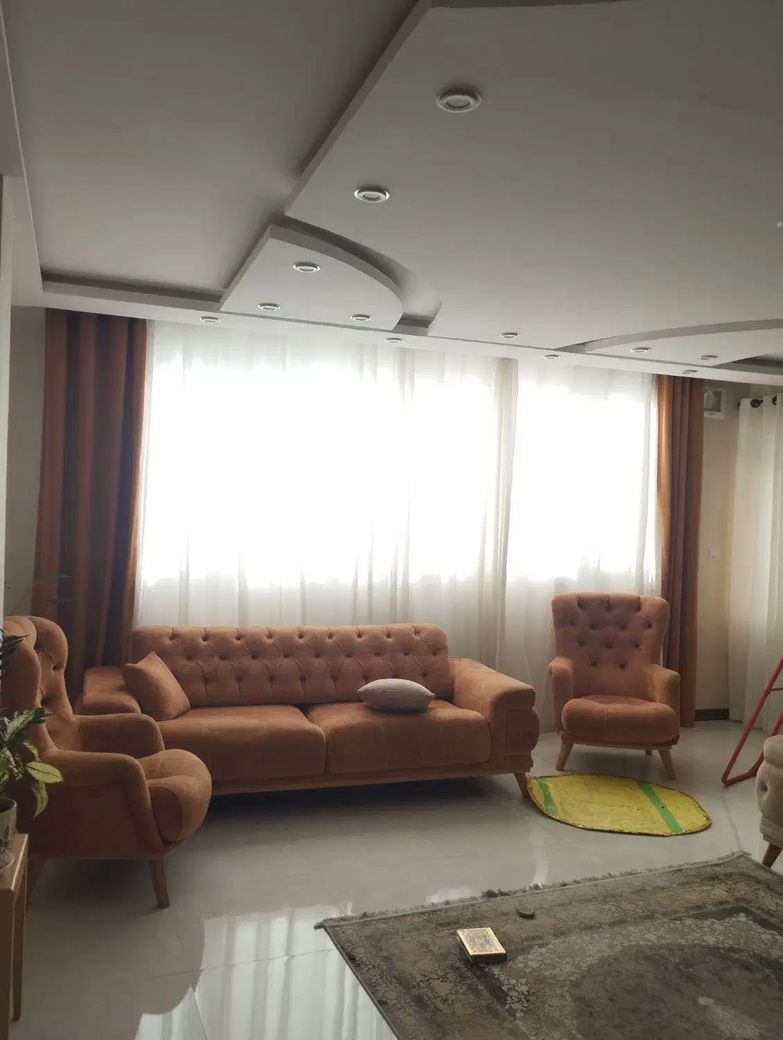 شستشوی انواع پرده تضمینی|خدمات نظافت|شیراز, نجم آباد|دیوار