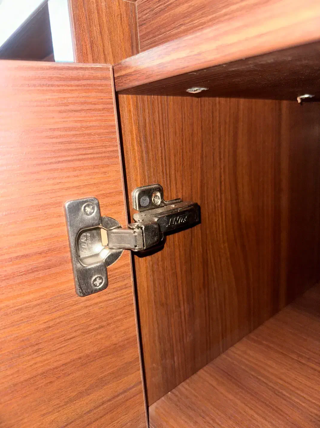 کنسول کیش چوب|بوفه، ویترین، کنسول|اندیشه, اندیشه فاز ۴|دیوار