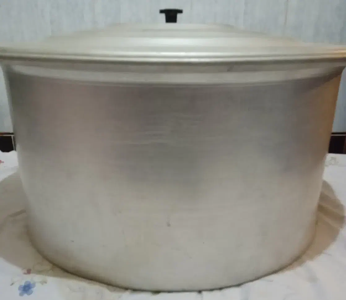 قابلمه(دیگ) سایزبزرگ|ظروف پخت‌وپز|نجف‌آباد, ویلاشهر|دیوار