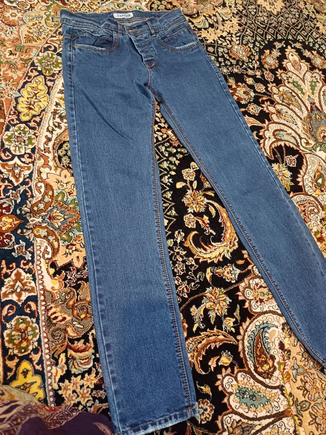 کلی لباس درحد نو دارم باقیمت مناسب میدم|حراج|تهران, تهرانپارس غربی|دیوار