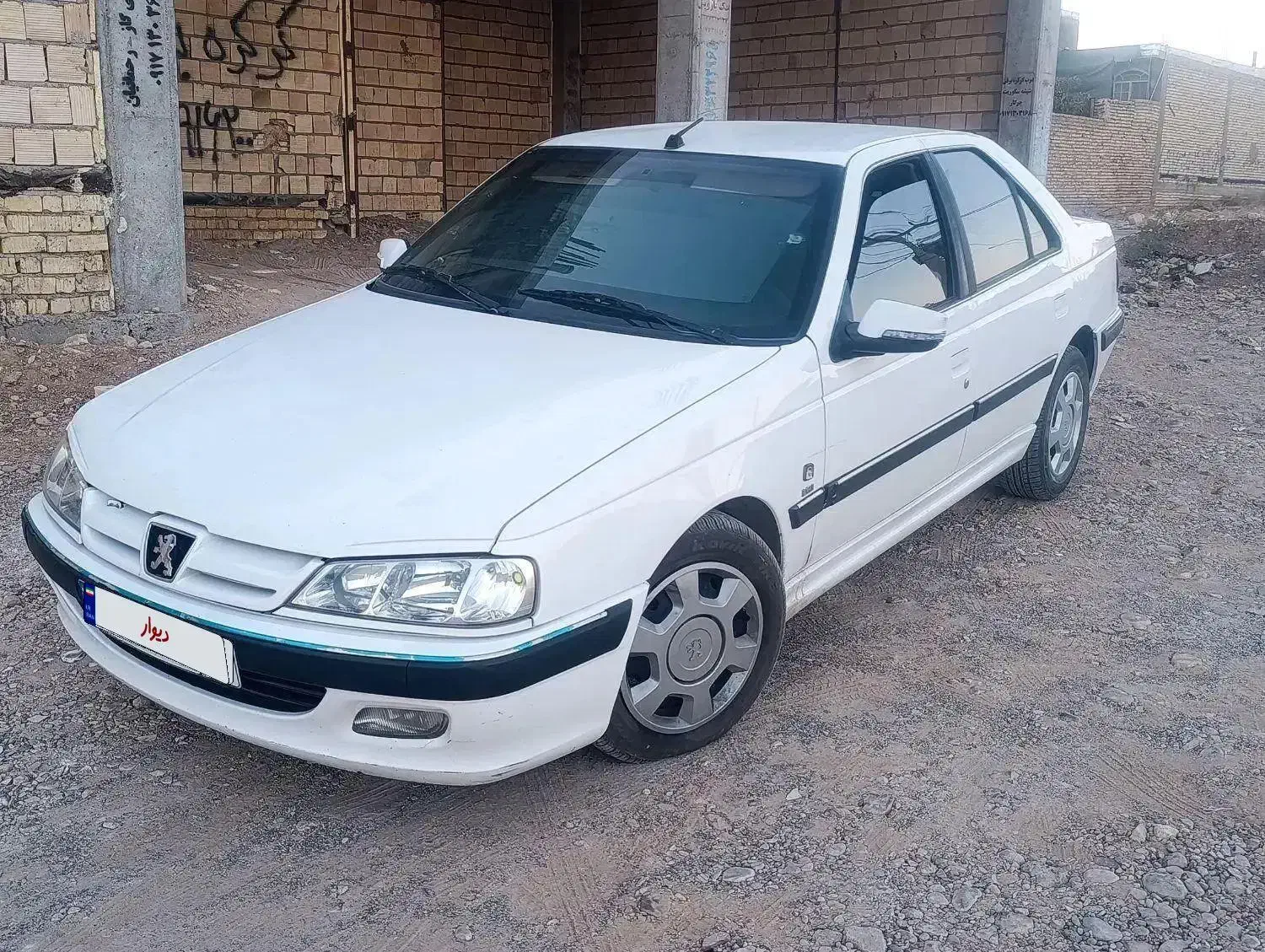 پژوپارس تیوفایو  مدل ۴۰۰ کم کارخونگی زاپاس قفل|خودرو سواری و وانت|فسا, |دیوار