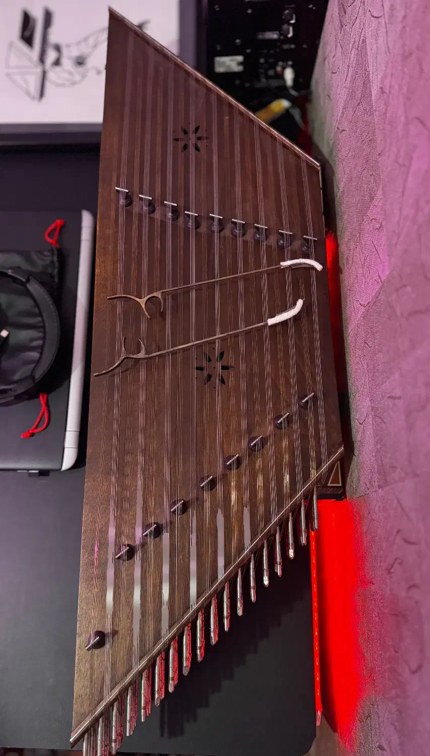 سنتور تک مهر موسوی|سازهای سنتی|تبریز, |دیوار