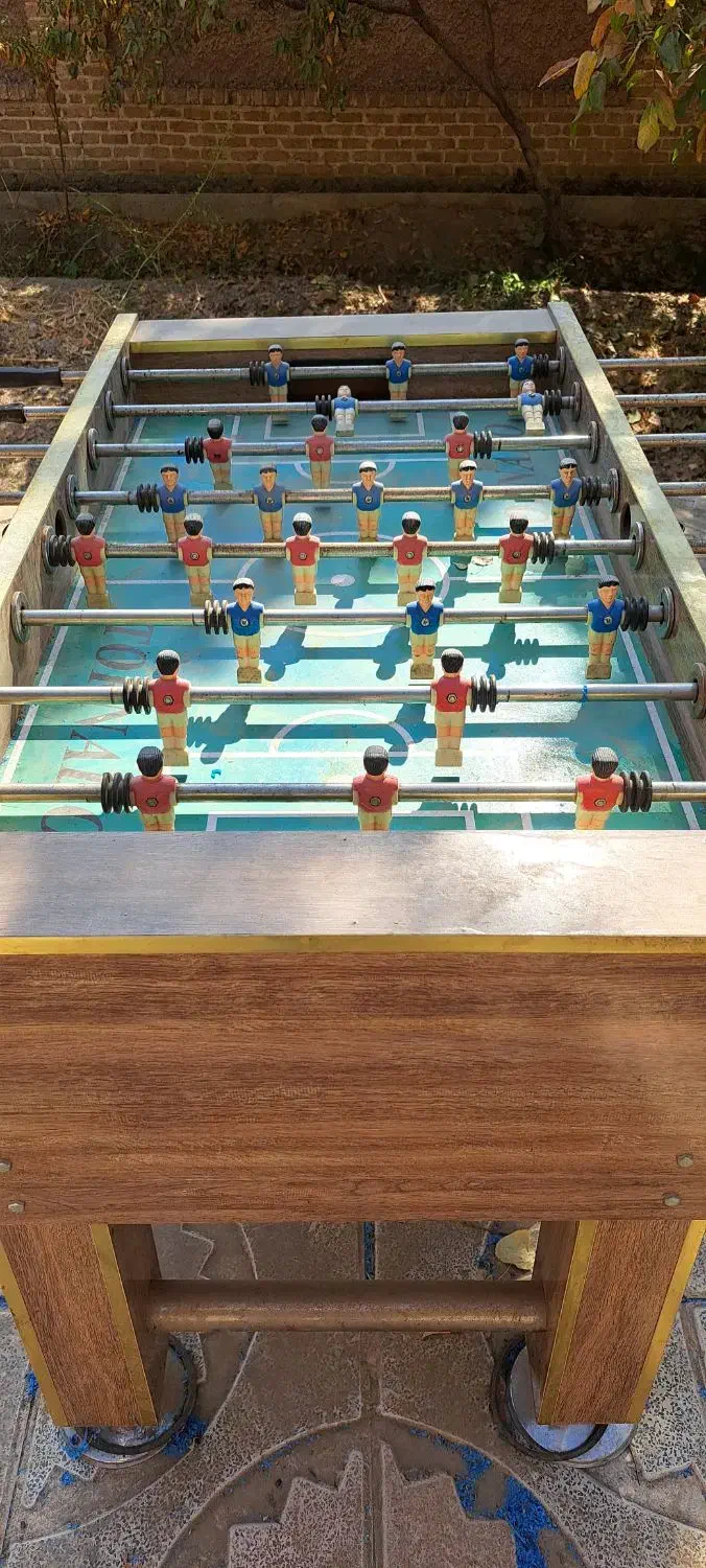 فوتبال دستی پایه دار ام دی اف کاملا سالم|ورزش‌های توپی|رامجین, |دیوار