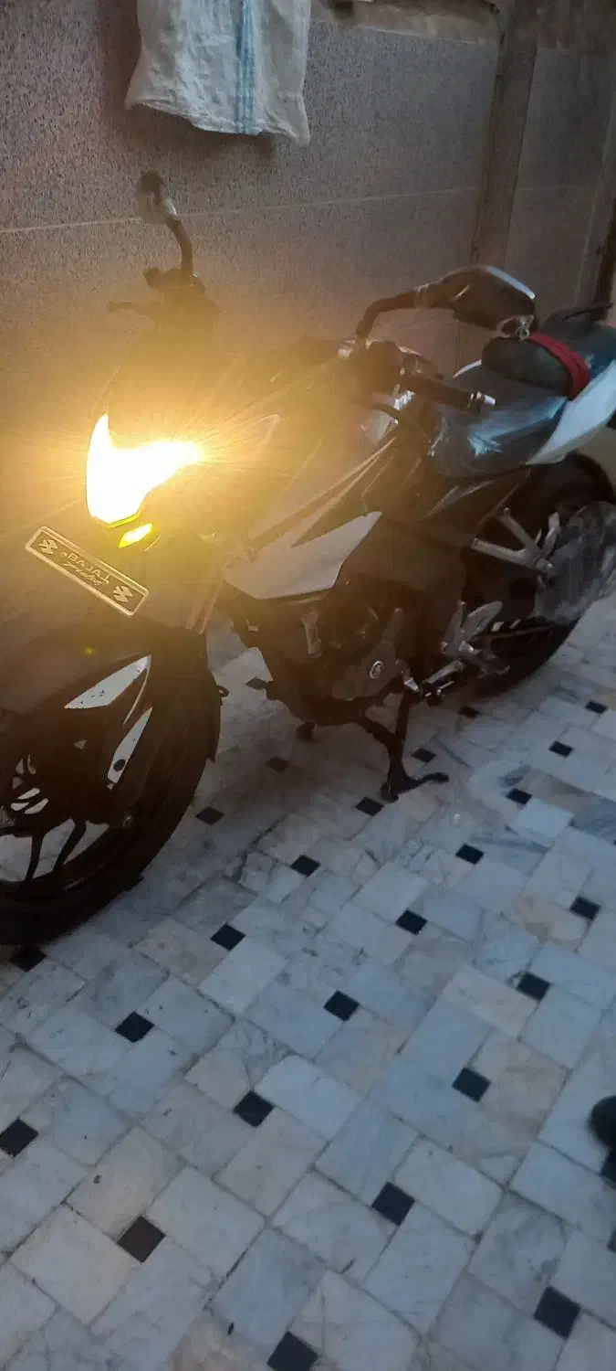 موتوران اس ۲۰۰|موتورسیکلت|قم, علی آباد سعدگان|دیوار