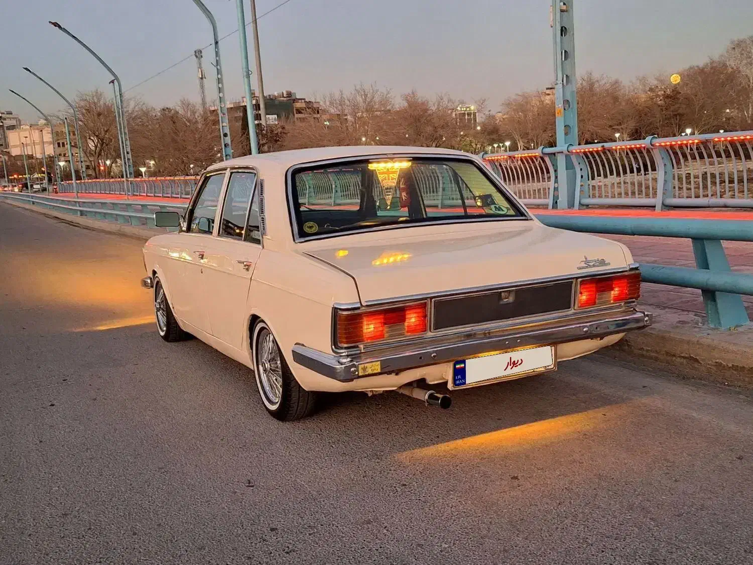 پیکان چیده|خودرو کلاسیک|اصفهان, فردوان|دیوار