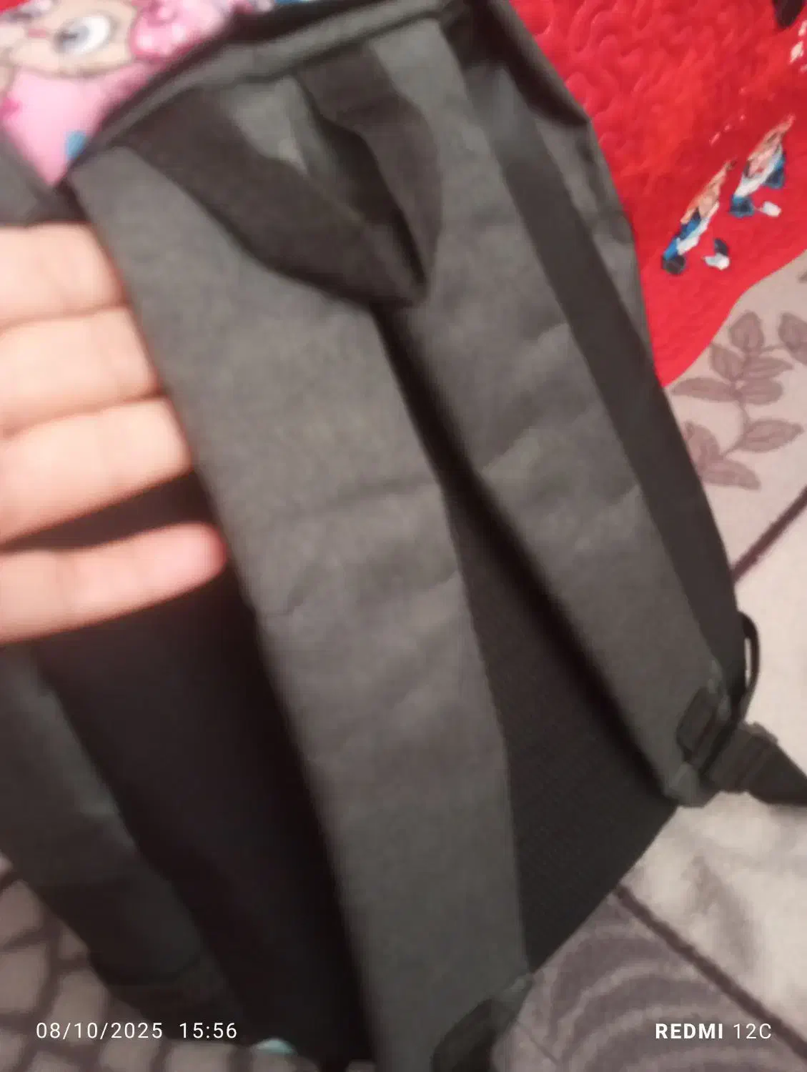 کیف دوشی|کیف، کفش، کمربند|ایوانکی, |دیوار