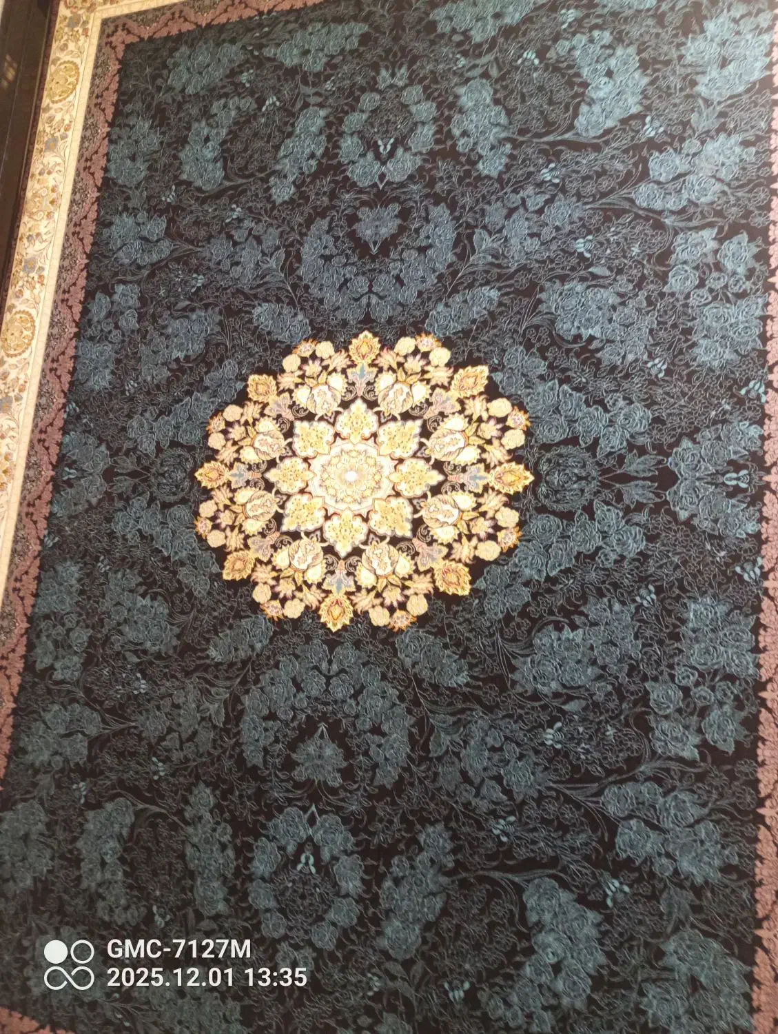 فرش اصل ۷۰۰شانه اصل|فرش|گرگان, |دیوار