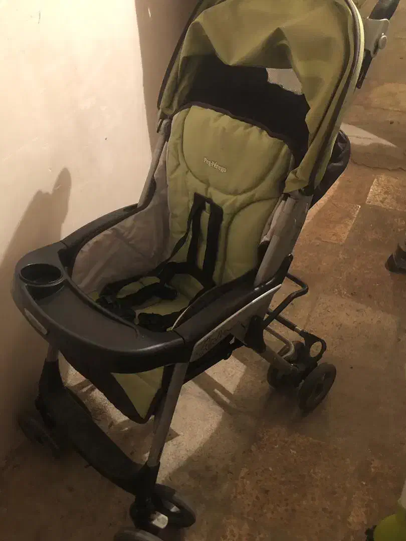 کالسکه و صندلی غذا کودک خارجی|اسباب و اثاث بچه|تهران, تهرانویلا|دیوار