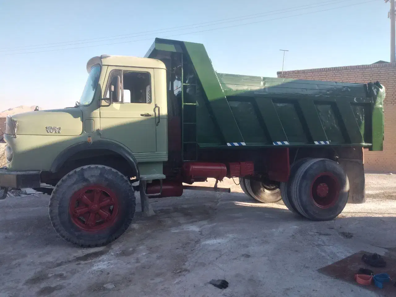 بنز تک کمپرسی|خودرو سنگین|شاهینشهر, گزبرخوار|دیوار