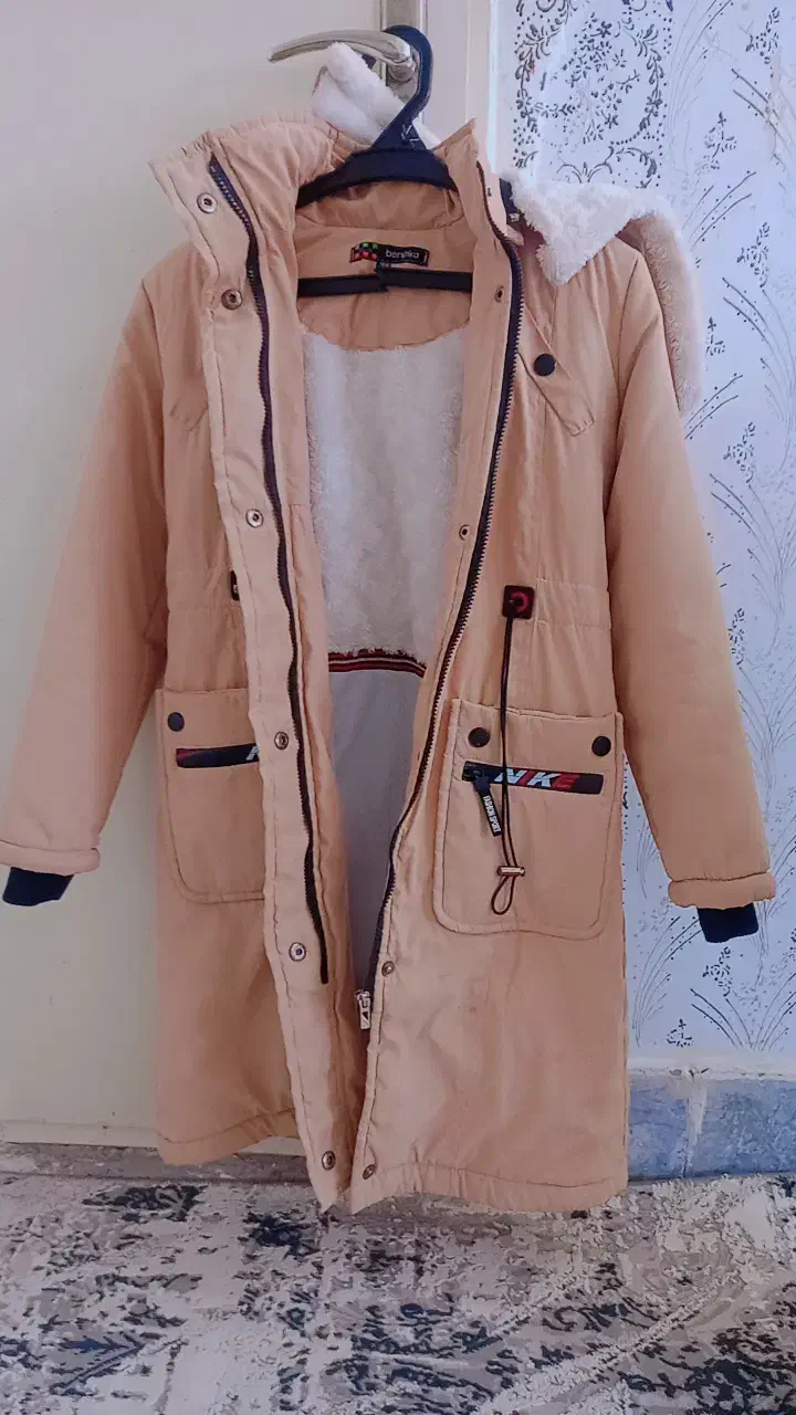 پالتو دخترانه و زنانه و کیف خشگل|لباس|تربت جام, میرقوام الدین|دیوار