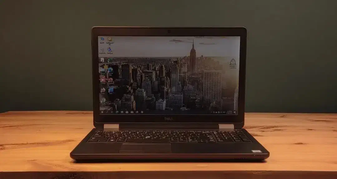 لبتاپ گیمینگi7 فروش/ معاوضه یا XBOX X گوشی ایفون|رایانه همراه|رشت, گلسار|دیوار