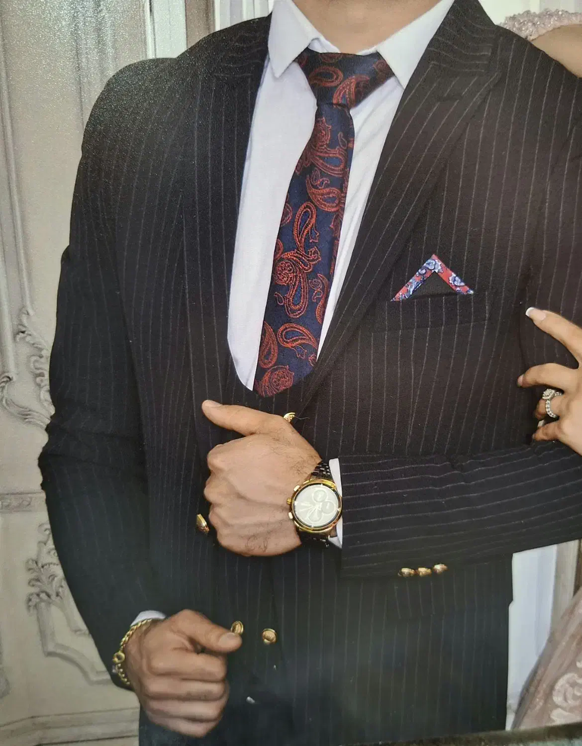 کت و شلوار کلاسیک خط دار سایز 48 همراه با ژیله|لباس|میانه, |دیوار