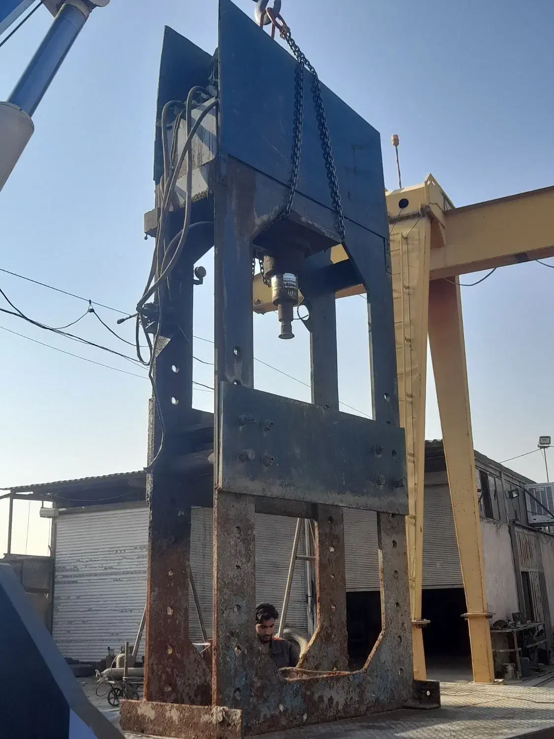 پرس سنگین ورق آلیاژی 150تن|ماشینآلات صنعتی|اسلامشهر, ملکآباد|دیوار