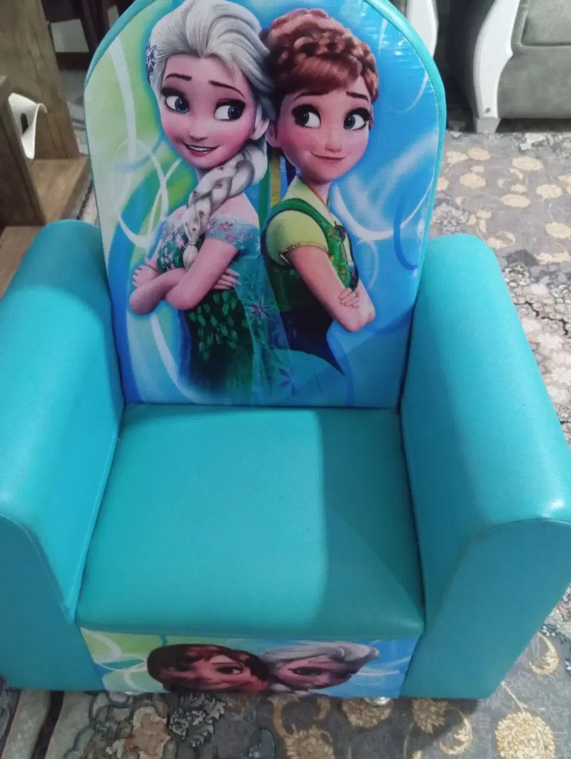 مبل بچه گانه|تخت و صندلی بچه|ارومیه, |دیوار