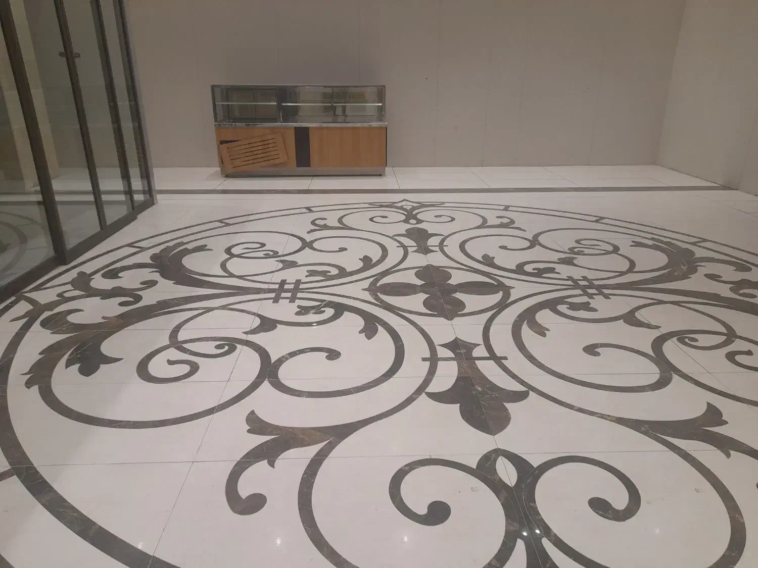 کاشیکاری وسرامیک کاری|خدمات پیشه و مهارت|تبریز, |دیوار