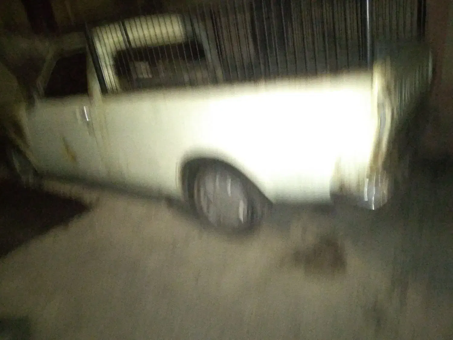 وانت پیکان ۸۴ اتیش گرفته همونجوری میفرشمش|خودرو سواری و وانت|تهران, یافت‌آباد|دیوار