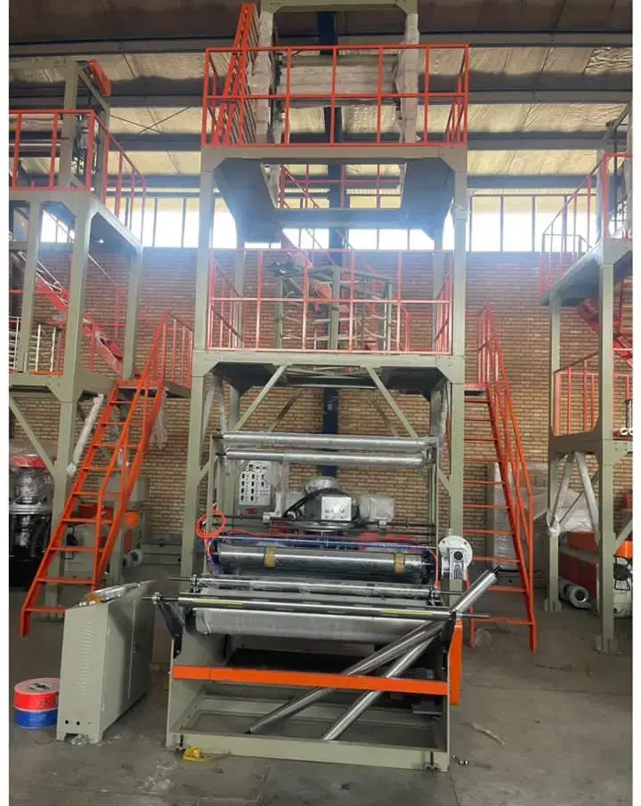 2نفرکارگر ساده جهت کار در کارخونه نایلون|استخدام صنعتی، فنی، مهندسی|تهران, خلیج فارس|دیوار