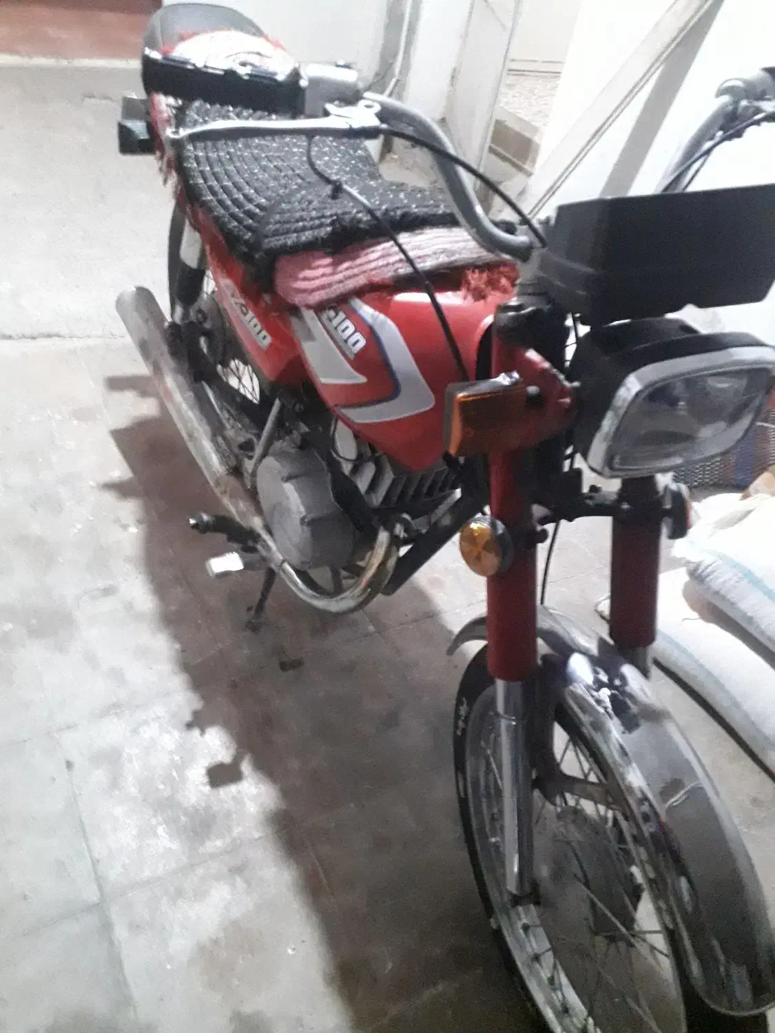 سوزکی|موتورسیکلت|شیراز, بید زرد|دیوار