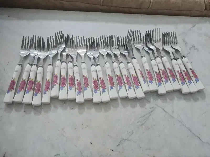 چنگال سرامیکی دستی ۱۷۰|ظروف سرو و پذیرایی|قم, قلعه کامکار|دیوار